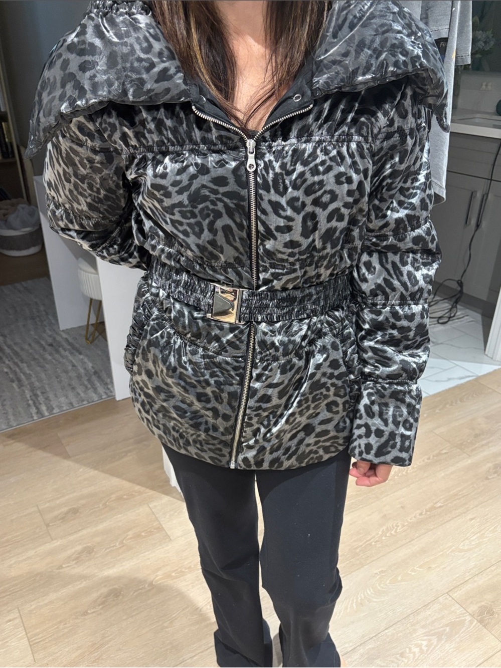 Leopard-Print Puffer Jacket with Belted Waist - Black/Gray